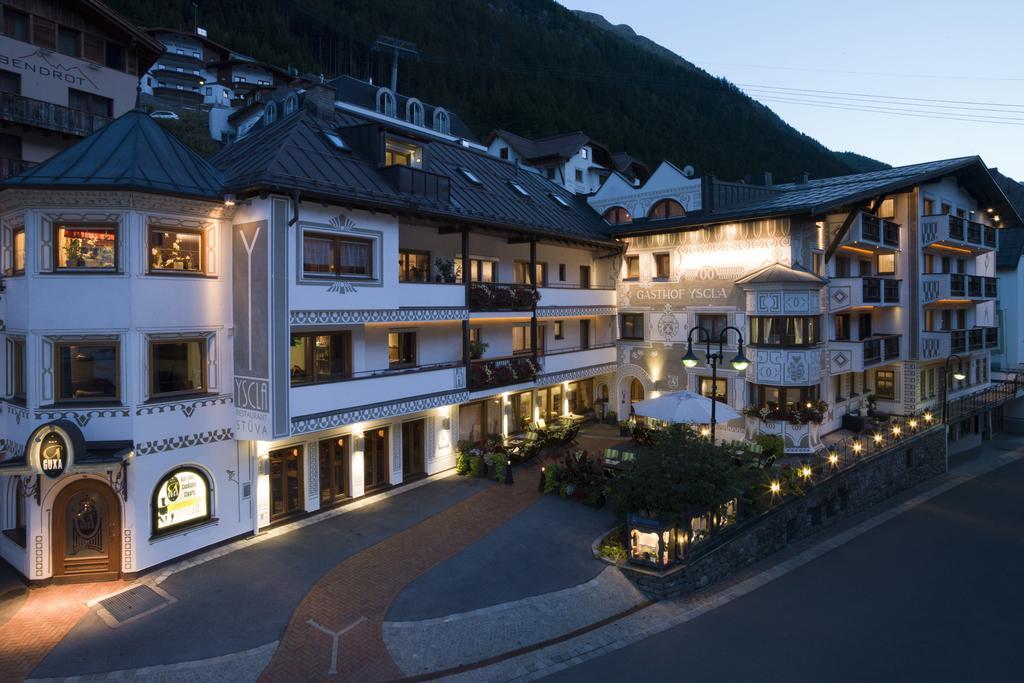 Hotel Superior Gourmethotel Yscla 4*